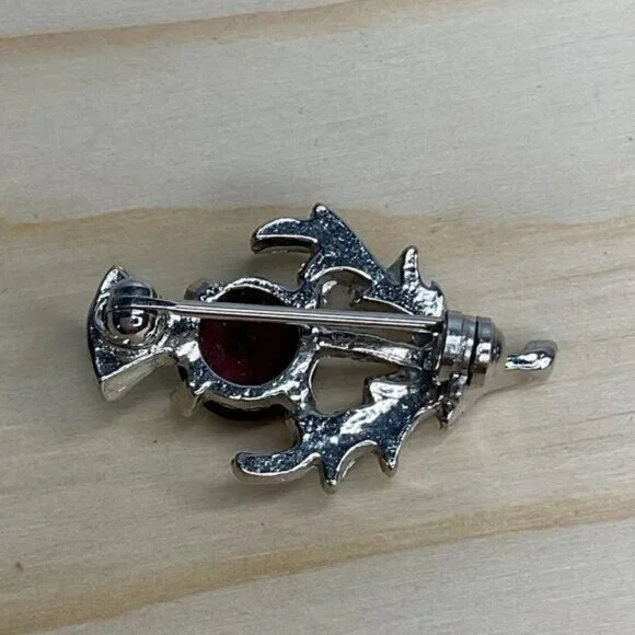 Scottish Thistle Brooch Pin With Purple Gemstone Accent - Picture 4 of 5